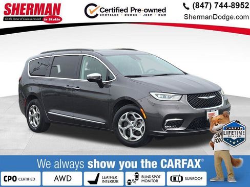 Used 2023 Chrysler Pacifica Limited w/ Uconnect Theater Family Group AWD/4WD image 1