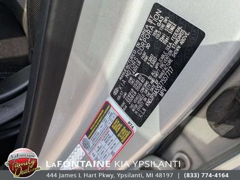 Used 2018 Kia Soul + FWD image 33