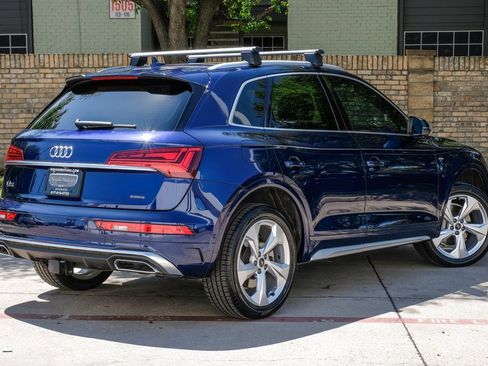 Used 2022 Audi Q5 2.0T Prestige w/ Prestige Package image 15