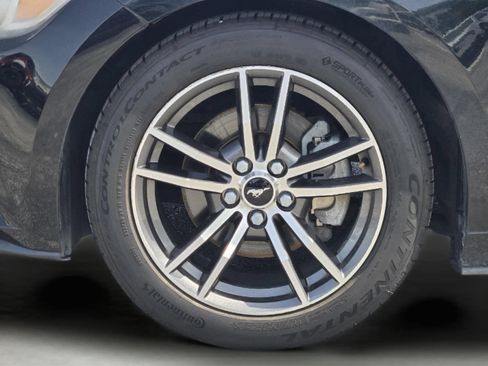 Used 2017 Ford Mustang Premium RWD image 10