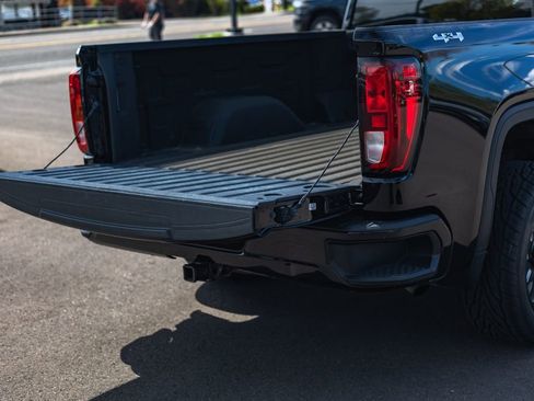 Used 2020 GMC Sierra 1500 Elevation w/ Trailering Package AWD/4WD image 11
