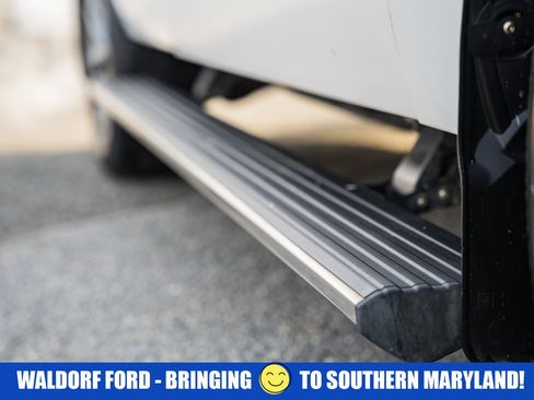 Used 2019 Ford Expedition Limited w/ Equipment Group 301A image 21