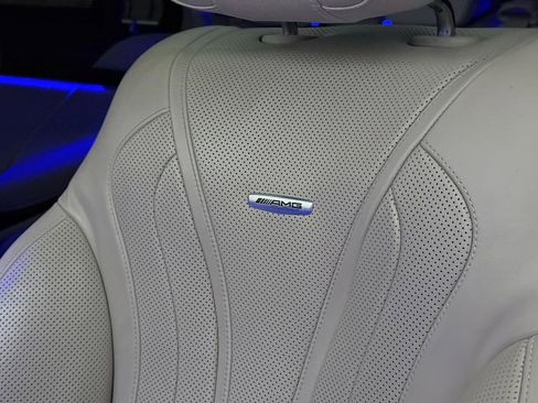 Used 2014 Mercedes-Benz S 63 AMG 4MATIC Sedan image 23