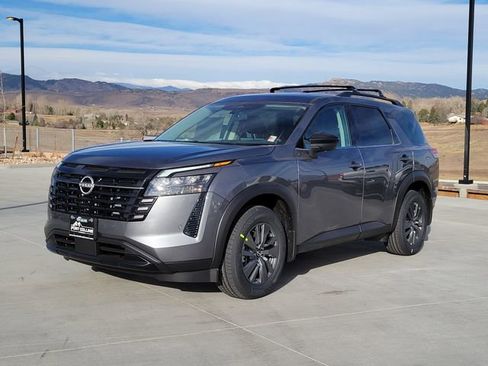 New 2026 Nissan Pathfinder SV AWD/4WD image 1