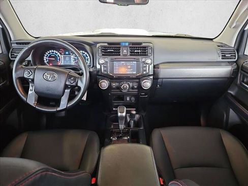 Used 2019 Toyota 4Runner TRD Off-Road Premium AWD/4WD image 18