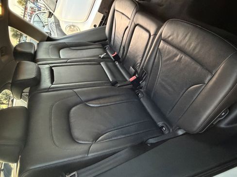 Used 2015 Audi Q5 2.0T Premium Plus w/ Technology Package AWD/4WD image 11