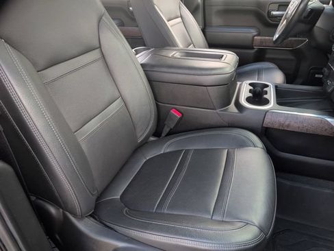 Used 2022 GMC Sierra 2500 Denali w/ Denali Ultimate Package AWD/4WD image 22