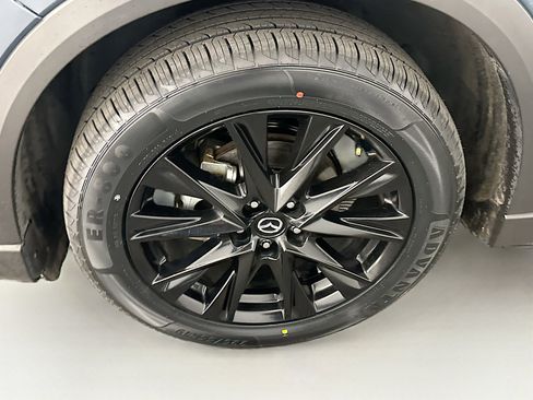 Used 2024 MAZDA CX-5 Carbon Edition image 11