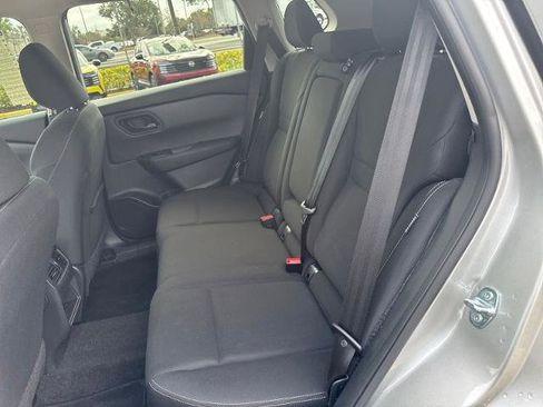 Certified 2025 Nissan Rogue S image 21