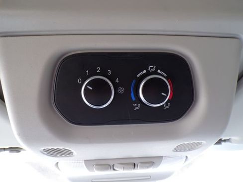 Used 2020 Ford Transit 350 XLT RWD image 34