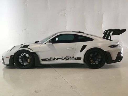 Certified 2025 Porsche 911 GT3 RS RWD image 2