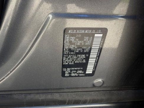 Used 2021 Nissan Armada SL w/ Captain's Chairs Package AWD/4WD image 25