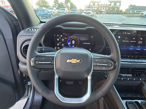 New 2026 Chevrolet Colorado W/T w/ WT Custom Package RWD image 21