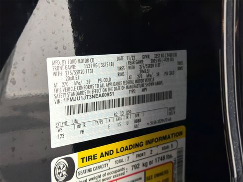 Used 2022 Ford Expedition XLT image 38