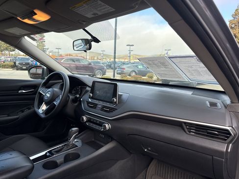 Used 2020 Nissan Altima 2.5 S image 17