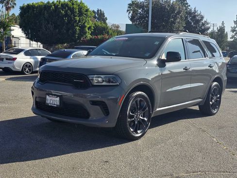 Used 2023 Dodge Durango GT w/ Blacktop Package AWD/4WD image 10