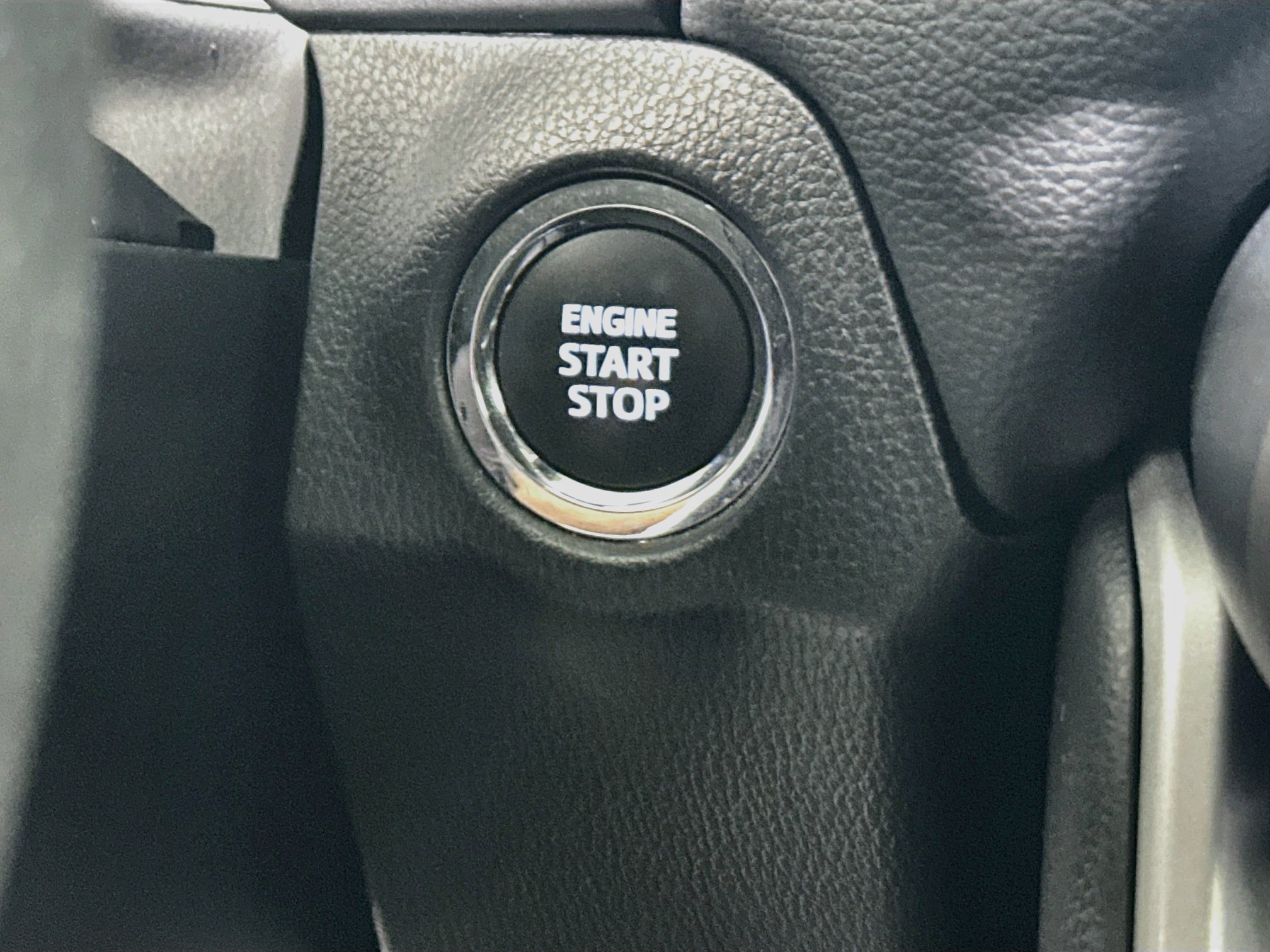 Used 2024 Toyota RAV4 XLE w/ Convenience Package FWD image 20