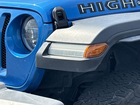 Used 2022 Jeep Wrangler Unlimited Sport AWD/4WD image 5