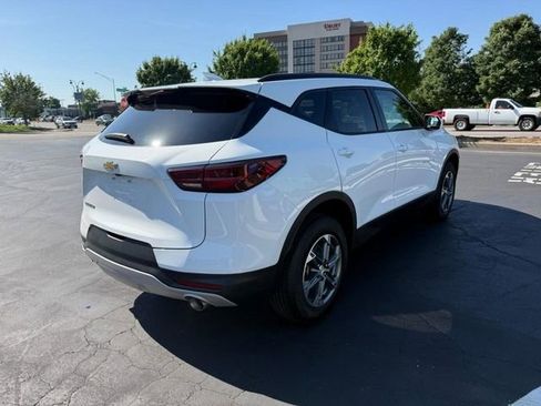 Used 2024 Chevrolet Blazer LT w/ Convenience Package FWD image 7