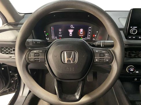 Used 2025 Honda Accord LX image 20