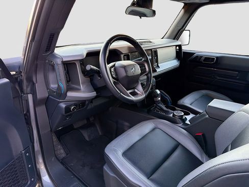 Used 2024 Ford Bronco Black Diamond image 26