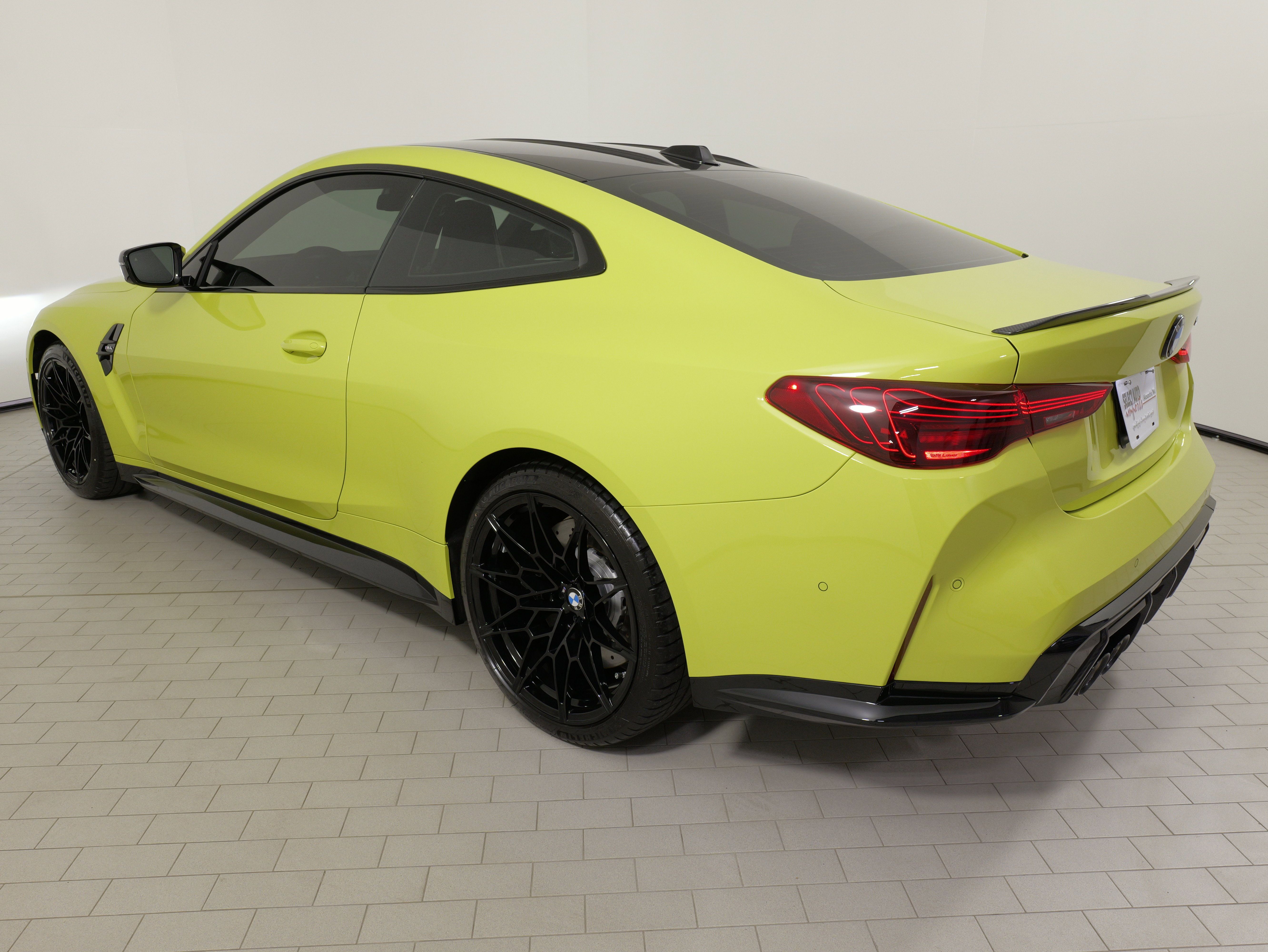 Used 2025 BMW M4 Coupe w/ M Carbon Exterior Package RWD image 21