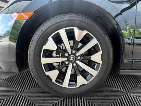 Used 2026 Honda Odyssey EX-L image 9