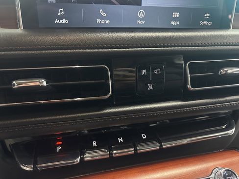 Used 2023 Lincoln Aviator Reserve image 20