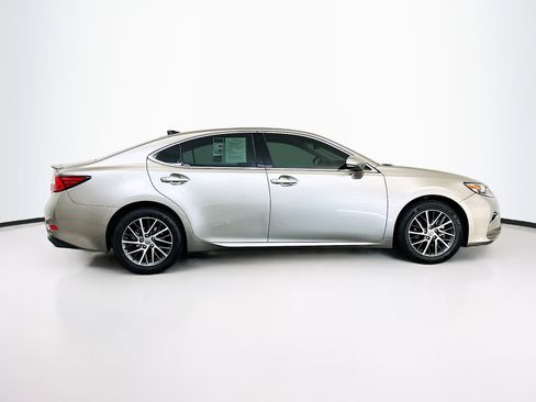 Used 2017 Lexus ES 350 image 10
