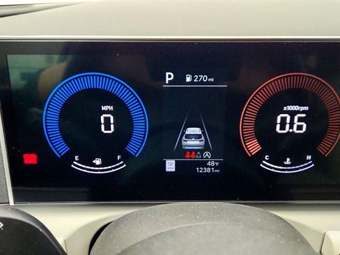 Used 2025 Hyundai Tucson SEL image 14