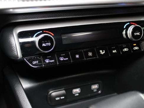 Used 2022 Kia K5 GT-Line w/ GT-Line FWD Premium Package image 16