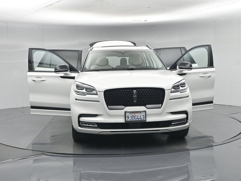 Used 2023 Lincoln Aviator Black Label w/ Jet Package AWD/4WD image 37