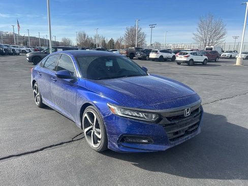 Used 2020 Honda Accord Sport image 2