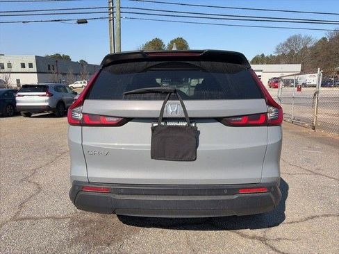 Used 2024 Honda CR-V EX-L image 5