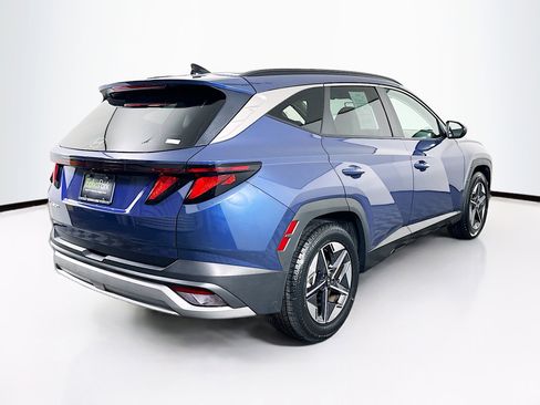 Used 2025 Hyundai Tucson SEL FWD image 9
