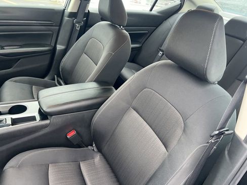 Certified 2024 Nissan Altima 2.5 SV image 5