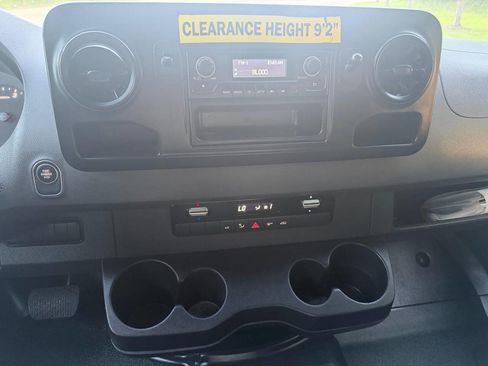 Used 2019 Mercedes-Benz Sprinter 170 image 15