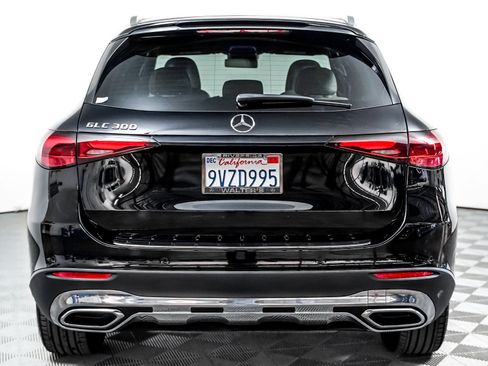 Certified 2026 Mercedes-Benz GLC 300 image 11