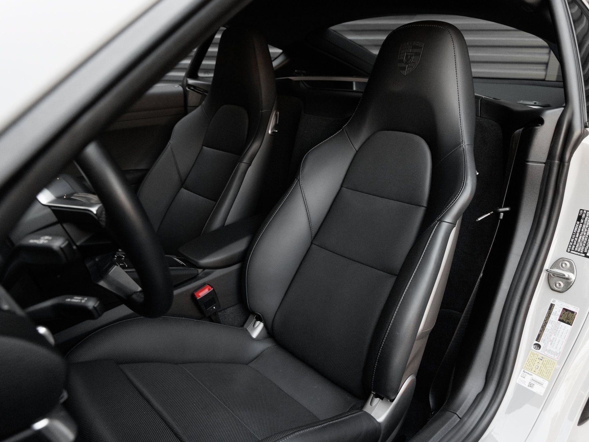 Certified 2025 Porsche 718 Cayman RWD image 5