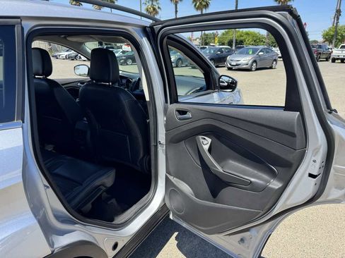 Used 2019 Ford Escape SEL AWD/4WD image 17