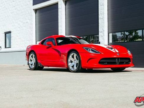Used 2014 SRT Viper SRT-10 w/ Grand Touring Package RWD image 58