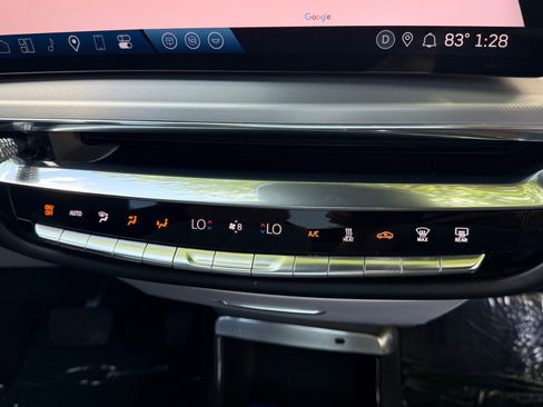 Used 2024 Cadillac Lyriq Sport RWD image 36