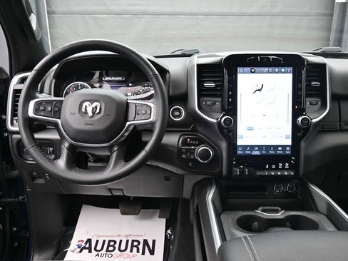 Used 2023 RAM 1500 Big Horn AWD/4WD image 14