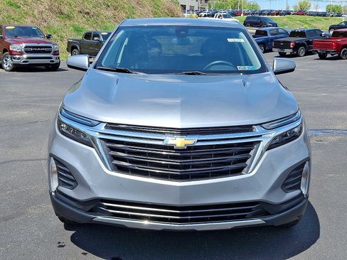 Used 2024 Chevrolet Equinox LT w/ LPO, Floor Liner Package AWD/4WD image 3