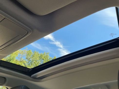 Certified 2024 Honda Accord Touring image 27