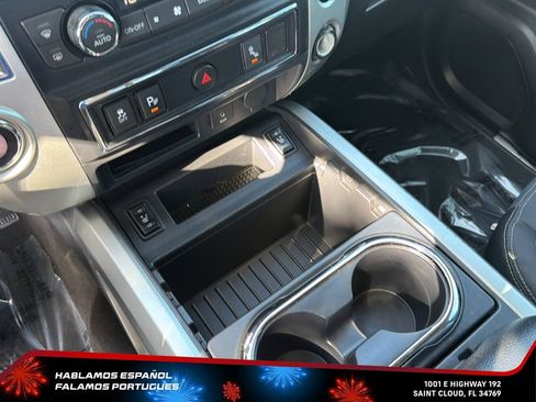Used 2017 Nissan Titan SV RWD image 23