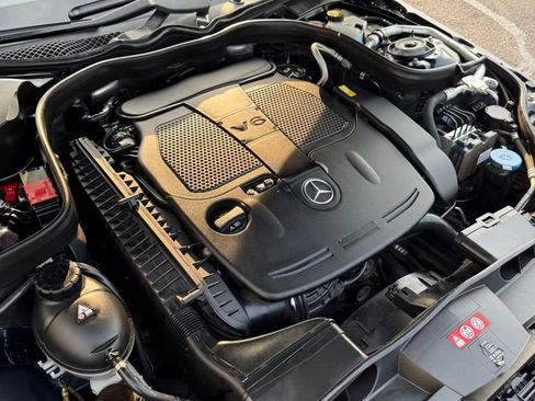 Used 2016 Mercedes-Benz E 350 4MATIC Sedan image 33