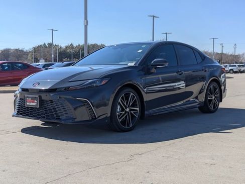 Used 2026 Toyota Camry XSE w/ Premium Plus Package image 11