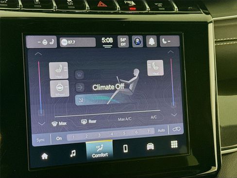 Used 2022 Jeep Grand Cherokee Altitude image 13