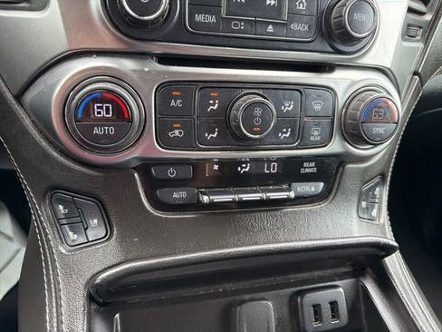 Used 2020 Chevrolet Tahoe Premier AWD/4WD image 27